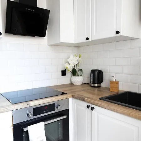 Clicktheflat Jasna Palace Of Culture