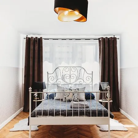 Séjour chez l'habitant Clicktheflat Jasna Palace Of Culture *